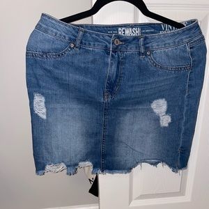 Junior’s size 9 denim skirt